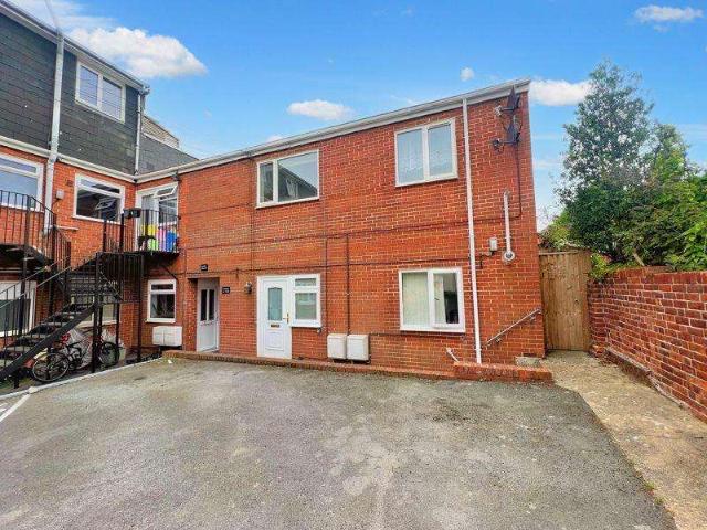 2 Bedroom Apartment Flat