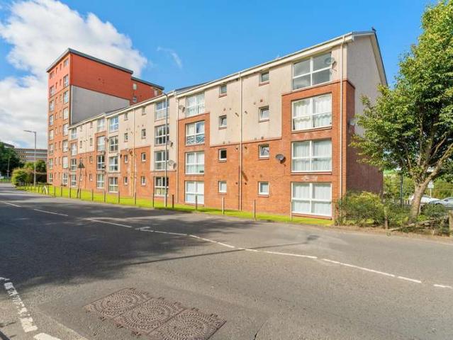 2 Bedroom Apartment Flat