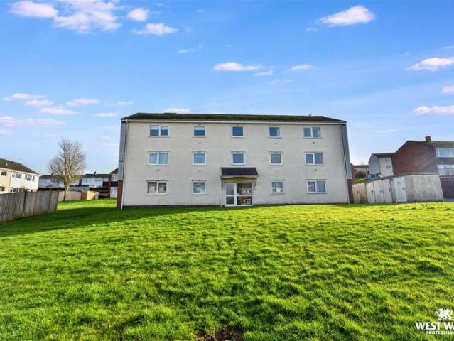 2 Bedroom Apartment Flat