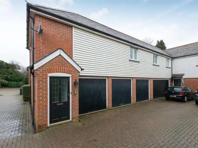 2 Bedroom Apartment Flat