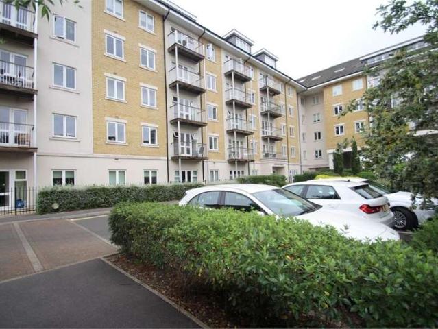 2 Bedroom Apartment Flat