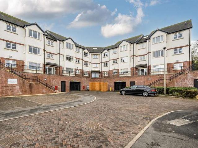 2 Bedroom Apartment Flat