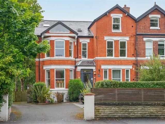 2 Bedroom Apartment Flat