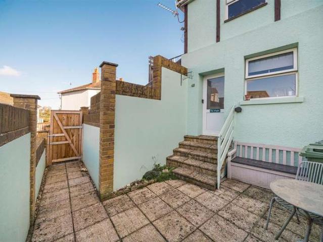 2 Bedroom Apartment Flat