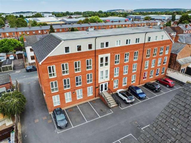 2 Bedroom Apartment Flat