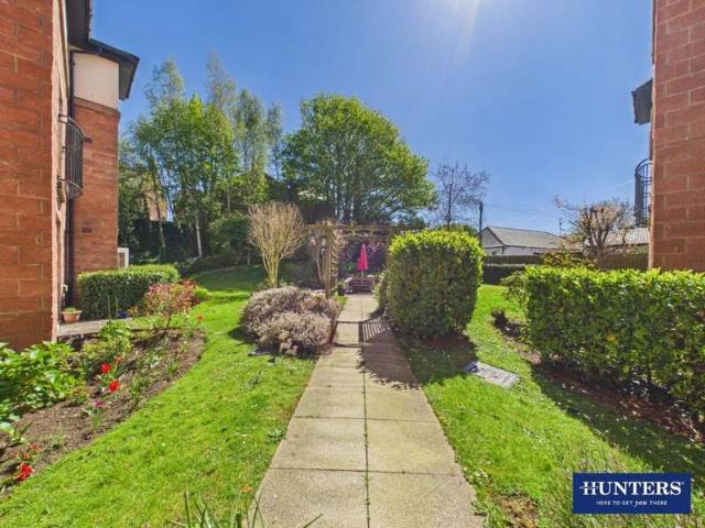 2 Bedroom Apartment Flat