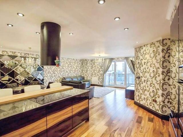 2 Bedroom Apartment Flat