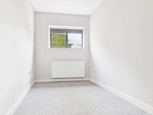 2 Bedroom Apartment Flat