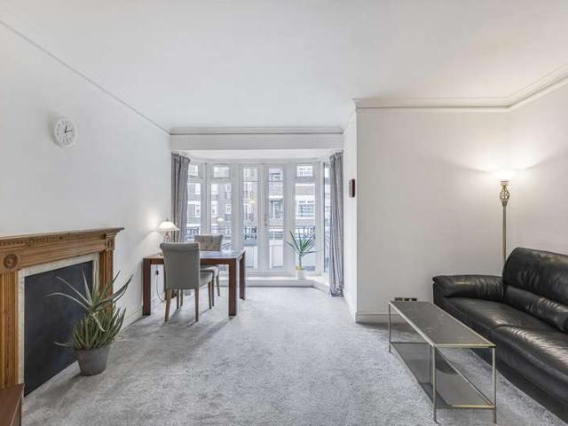 2 Bedroom Apartment Flat