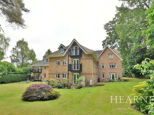 2 Bedroom Apartment Flat