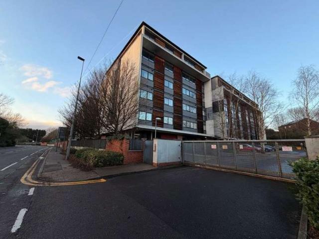 2 Bedroom Apartment Flat