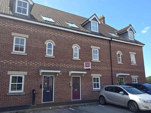 2 Bedroom Apartment Flat