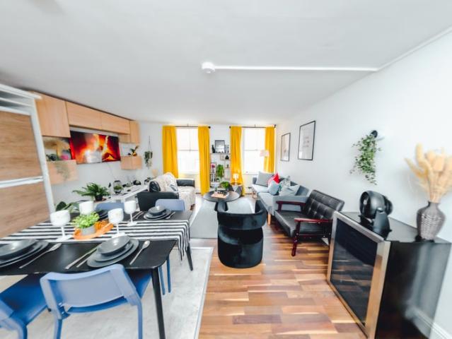 2 Bedroom Apartment Flat 6 192 Brick Lane