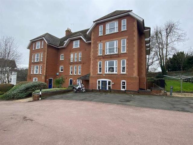2 Bedroom Apartment Flat