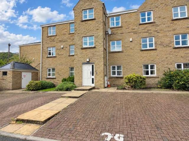 2 Bedroom Apartment Flat