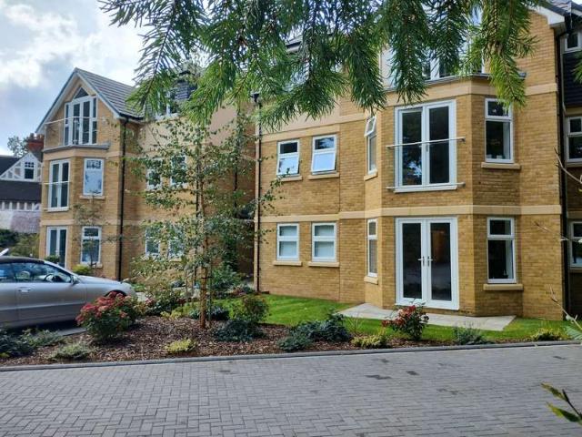 2 Bedroom Apartment Flat
