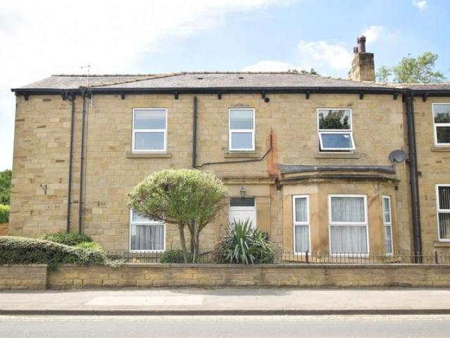 2 Bedroom Apartment Flat