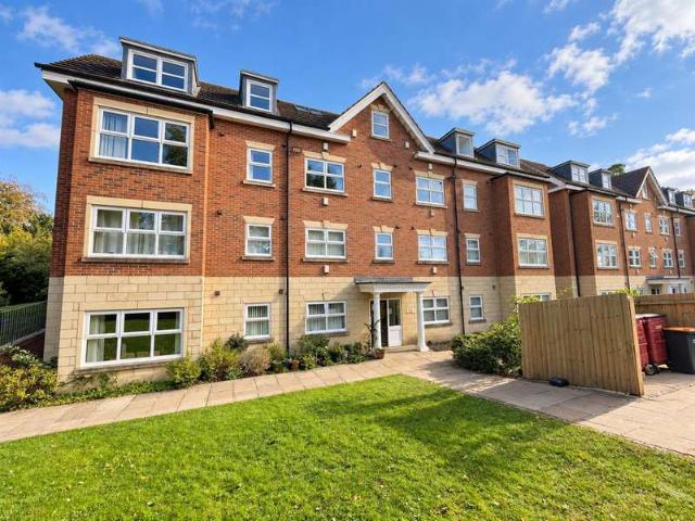 2 Bedroom Apartment Flat