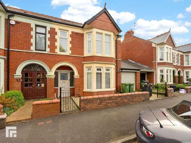2 Bedroom Apartment Flat