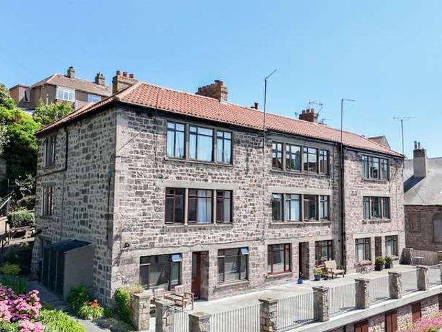 2 Bedroom Apartment Flat