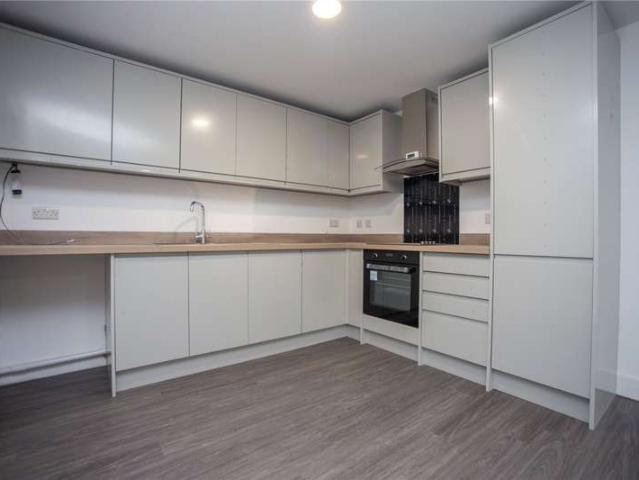 2 Bedroom Apartment Flat