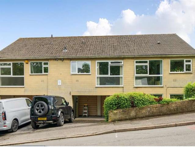 2 Bedroom Apartment Flat