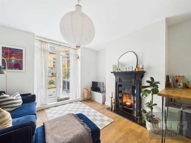 2 Bedroom Apartment Flat