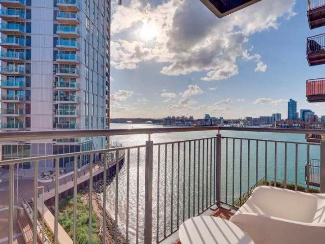 2 Bedroom Apartment Flat