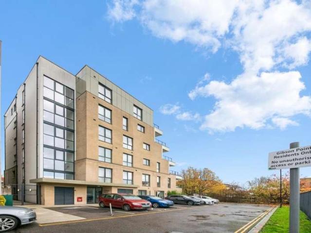 2 Bedroom Apartment Flat