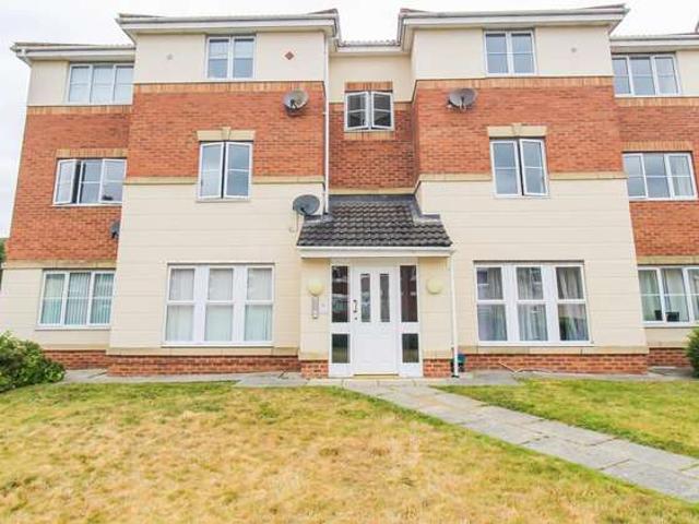 2 Bedroom Apartment Flat