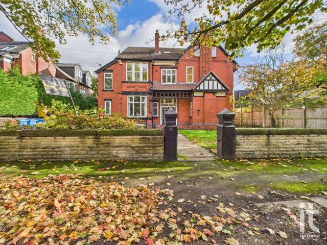 2 Bedroom Apartment Flat