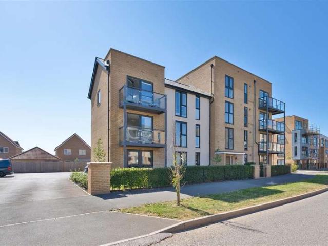 2 Bedroom Apartment Flat