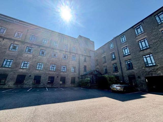 2 Bedroom Apartment Flat