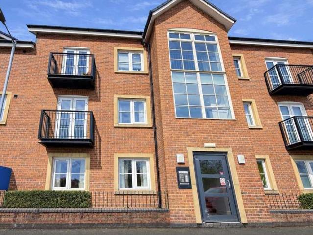2 Bedroom Apartment Flat