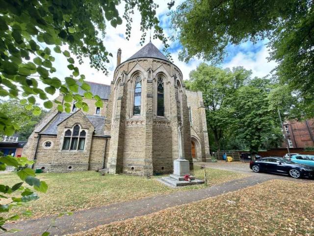 2 Bedroom Apartment Flat