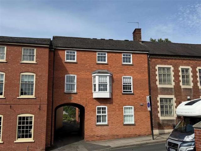 2 Bedroom Apartment Flat