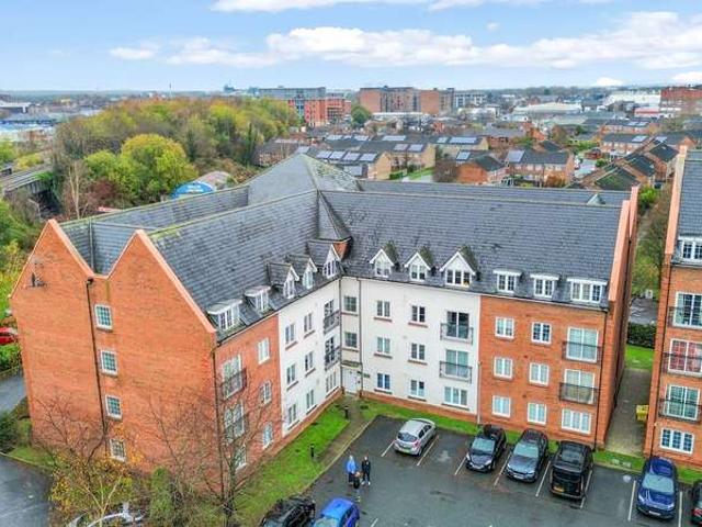 2 Bedroom Apartment Flat