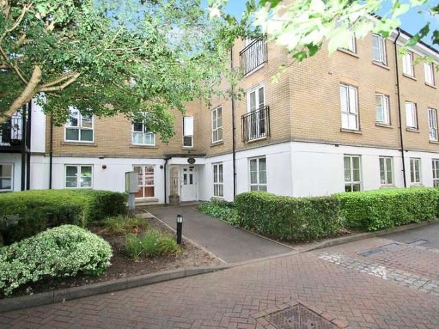 2 Bedroom Apartment Flat