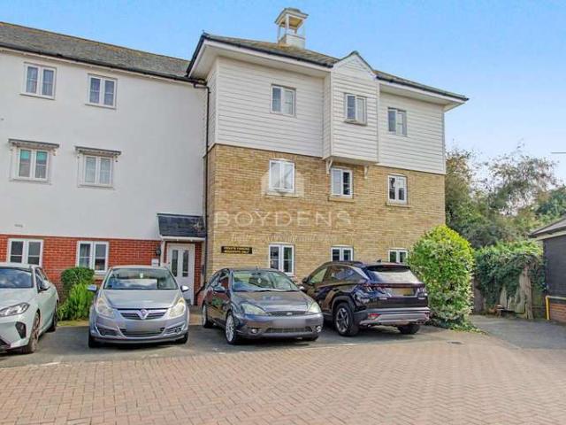 2 Bedroom Apartment Flat