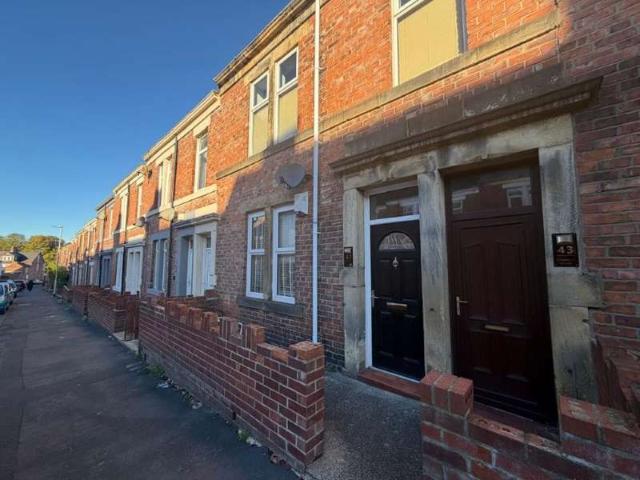 2 Bedroom Apartment Flat