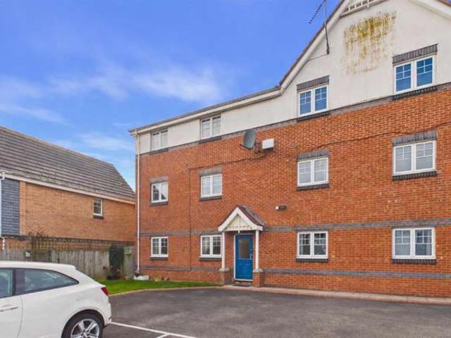 2 Bedroom Apartment Flat