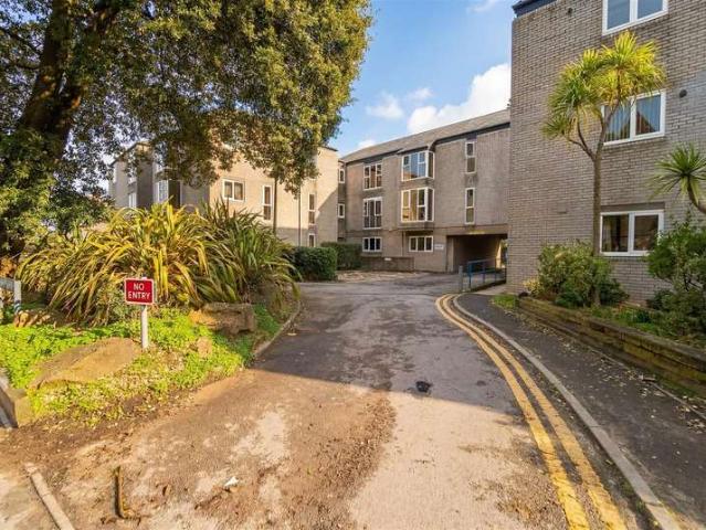 2 Bedroom Apartment Flat