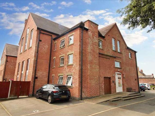 2 Bedroom Apartment Flat