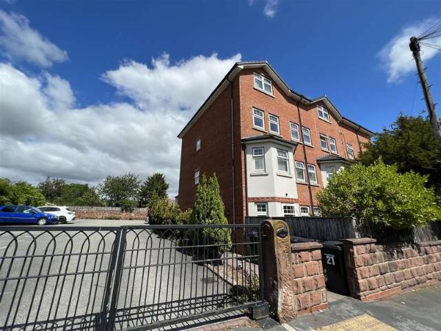 2 Bedroom Apartment Flat