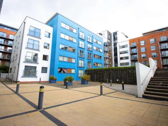 2 Bedroom Apartment Flat