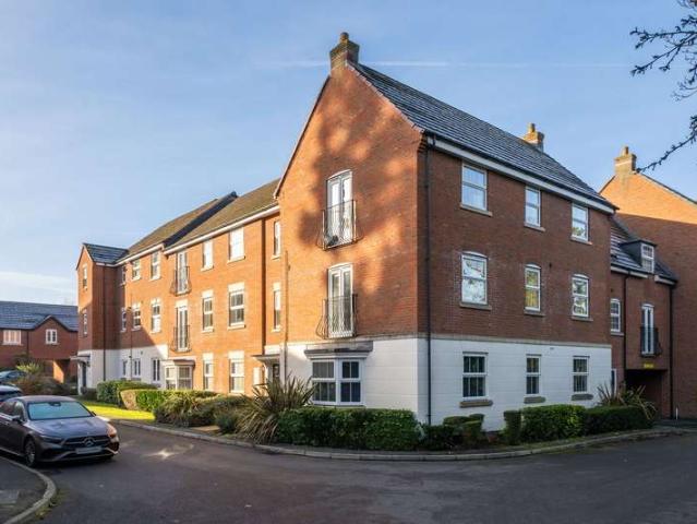 2 Bedroom Apartment Flat