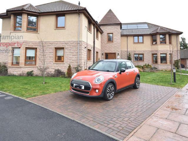 2 Bedroom Apartment Flat