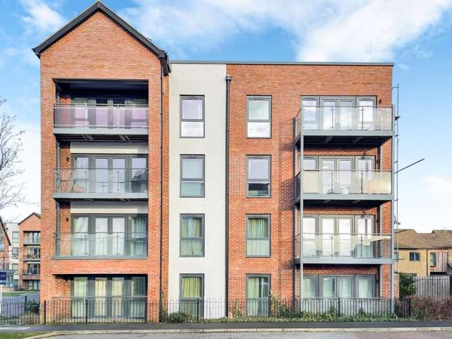 2 Bedroom Apartment Flat