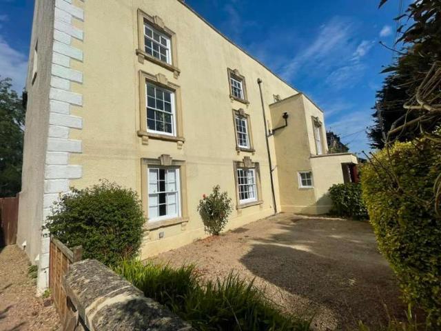 2 Bedroom Apartment Flat