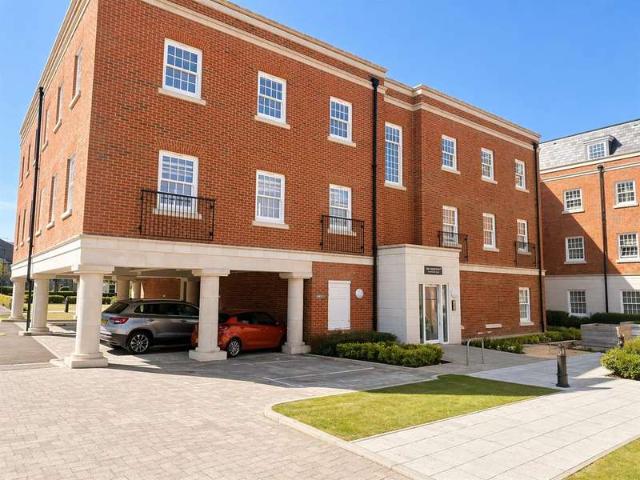 2 Bedroom Apartment Flat